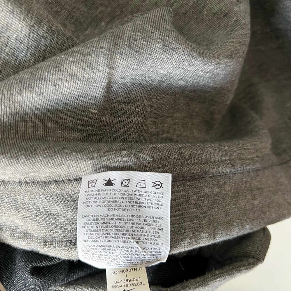 Nike Men's Gray Hoodie - Picture 7 of 8